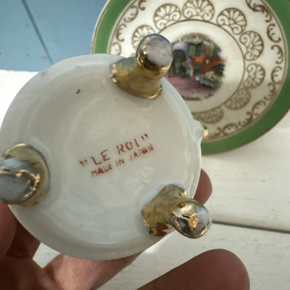 Vintage Brulatour Courtyard New Orleans, LA. Demitasse Cup /Saucer (Circa 1940s)